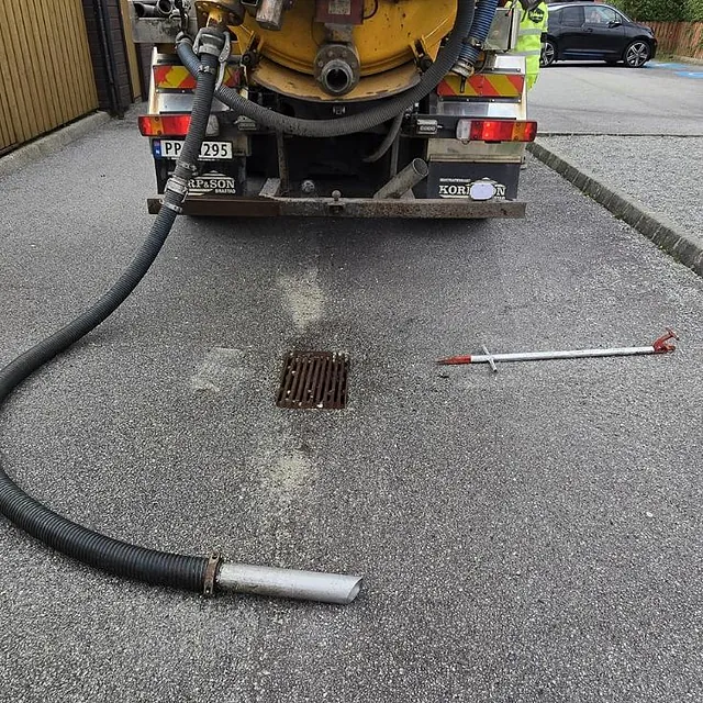 Prosjekt: Tømming av sandfangskummer for borettslag